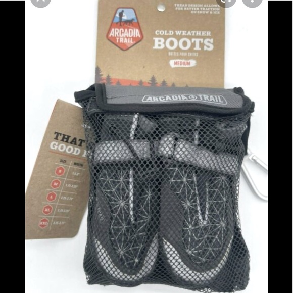 Arcadia Trail Other - Arcadia Trail Cold Weather Dog Boots in Storage Bag - Medium NWT